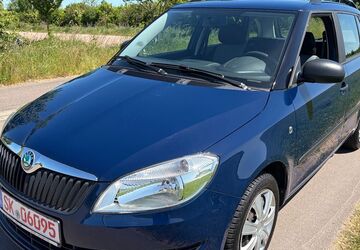 Skoda Fabia 108.000 km 3.999 &euro; HALLE 06116