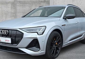 Audi e-tron 38.802 km 37.420 &euro; Halle (Saale) 06110