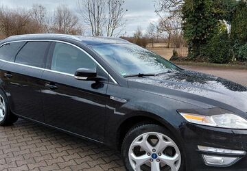 Ford Mondeo 133.333 km 7.999 &euro; Röblingen 06317