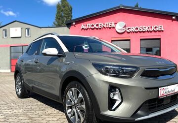 Kia Stonic 44.238 km 17.999 &euro; Kabelsketal/OT Großkugel 06184