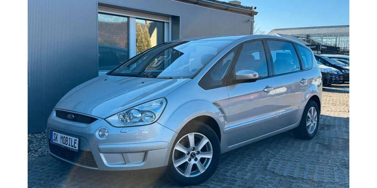 Ford S-Max 95.001 km 7.499 &euro; Bitterfeld-Wolfen 06766