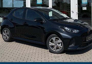 Mazda 2 Hybrid 8.051 km 21.640 &euro; Delitzsch 04509