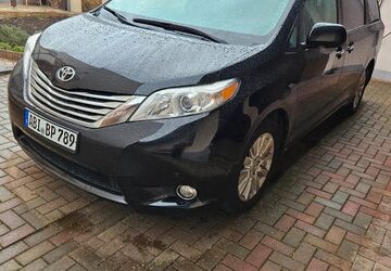 Toyota Sienna 196.000 km 10.999 &euro; Zörbig 06780
