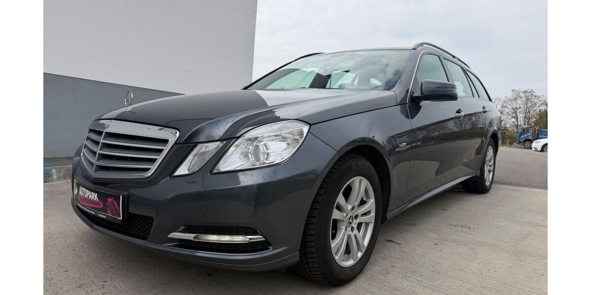 Mercedes-Benz E 200 196.000 km 7.800 &euro; Holleben 06179