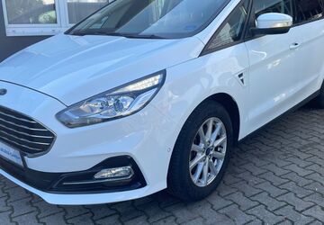 Ford S-Max 66.998 km 22.299 &euro; Leuna 06237