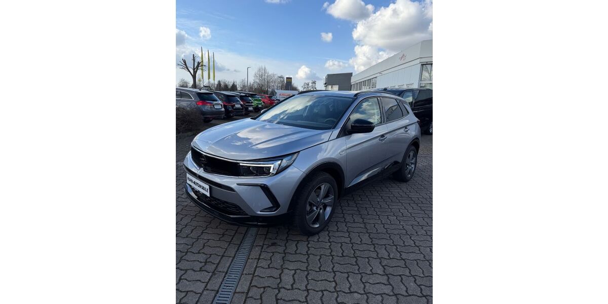 Opel Andere 8.105 km 24.450 &euro; Querfurt 06268