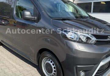 Toyota Proace (Verso) 162.000 km 13.491 &euro; Schkeuditz 04435