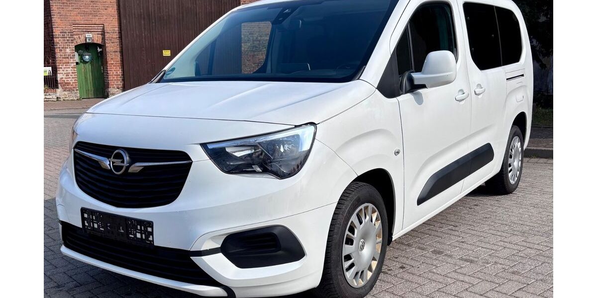 Opel Combo 214.400 km 8.190 &euro; Schkopau / OT Wallendorf 06258