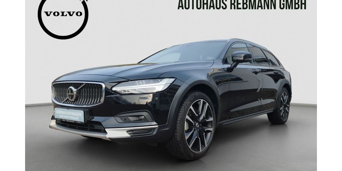 Volvo V90 Cross Country 33.200 km 51.890 &euro; Salzatal OT Bennstedt 06198