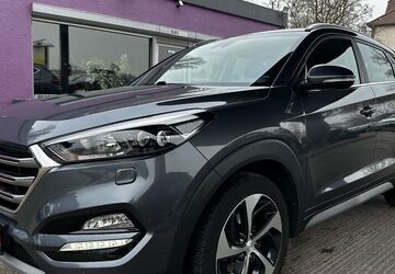Hyundai TUCSON 100.000 km 18.880 &euro; Kabelsketal OT Gröbers 06184