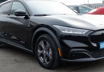 Ford Mustang Mach-E 92.200 km 24.999 &euro; Delitzsch OT Döbernitz 04509