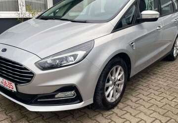 Ford S-Max 39.998 km 29.999 &euro; Leuna 06237