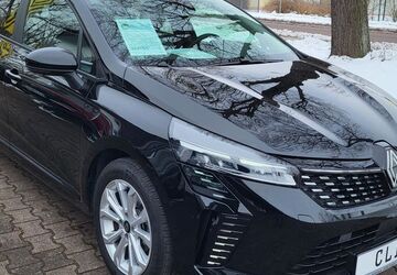 Renault Clio 1.583 km 15.985 &euro; Köthen 06366