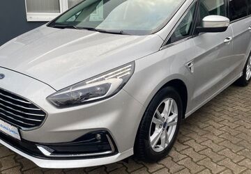 Ford S-Max 54.998 km 28.799 &euro; Leuna 06237