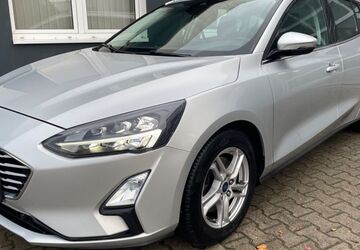 Ford Focus 54.998 km 19.799 &euro; Leuna 06237