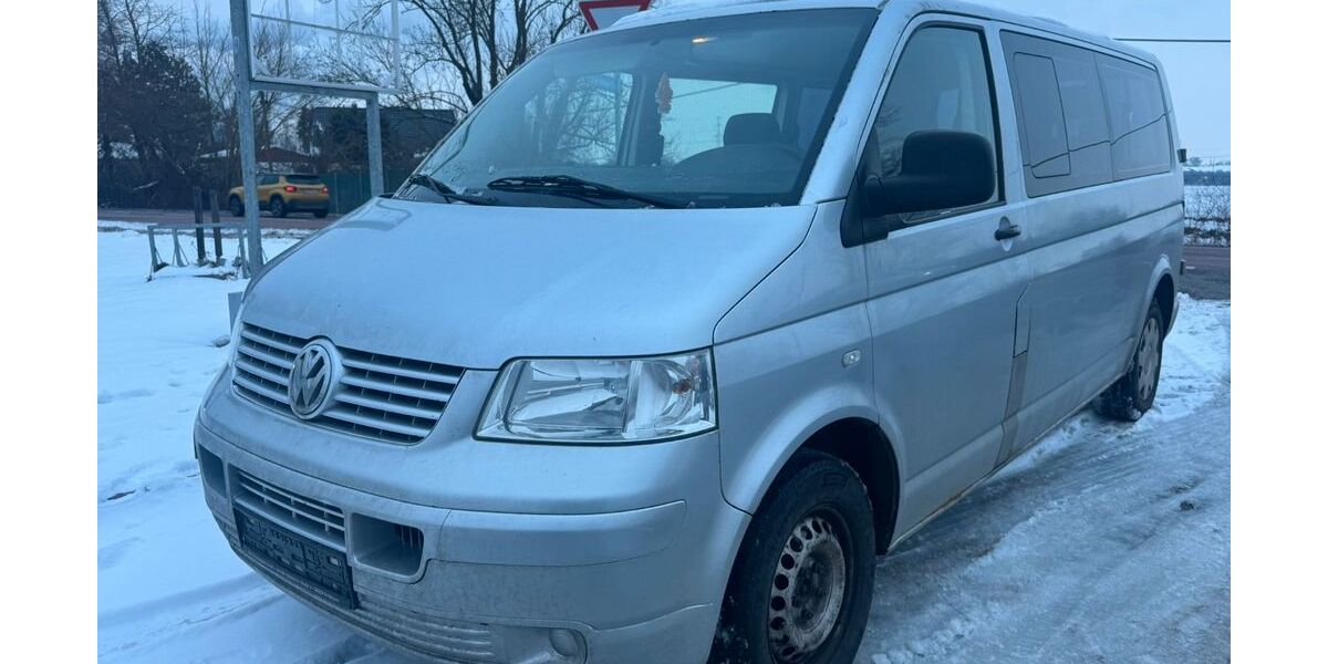 VW T5 Transporter 380.000 km 3.499 &euro; Schkopau 06258