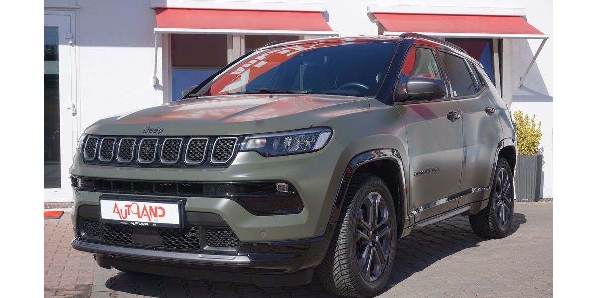 Jeep Compass 33.077 km 24.950 &euro; Halle 06122