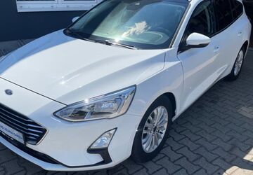 Ford Focus 53.998 km 17.999 &euro; Leuna 06237