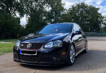 VW Golf 156.800 km 9.200 &euro; Halle 06108