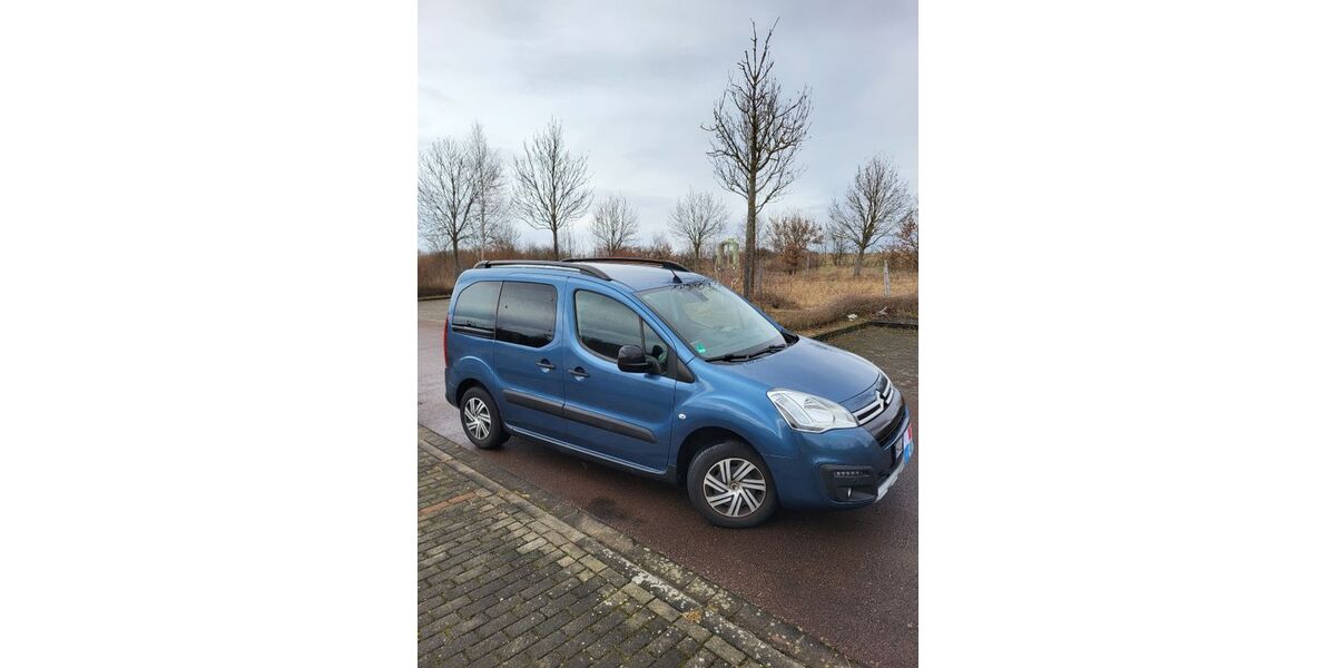 Citroen Berlingo 111.700 km 11.000 &euro; Halle (Saale) 06120