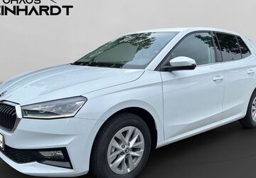 Skoda Fabia 3.200 km 18.800 &euro; Leuna OT Wölkau 06237