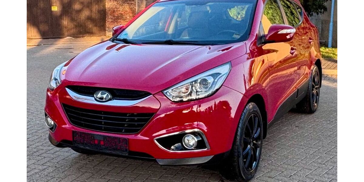 Hyundai ix35 98.600 km 10.490 &euro; Schkopau / OT Wallendorf 06258