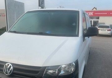 VW T5 Transporter 236.000 km 7.400 &euro; Halle/Saale 06116