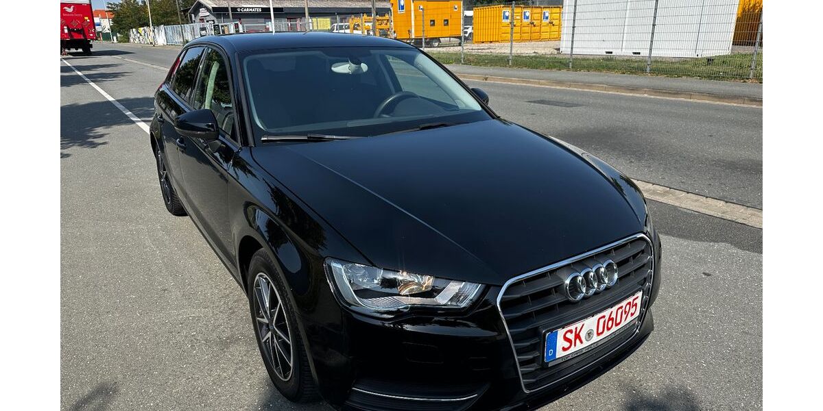 Audi A3 95.000 km 10.499 &euro; HALLE 06116