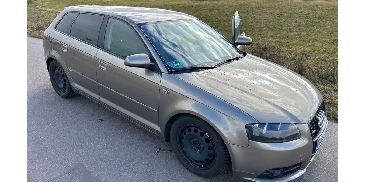 Audi A3 226.000 km 2.499 &euro; Halle 06114