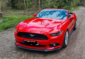 Ford Mustang 40.000 km 35.000 &euro; Petersberg 06193