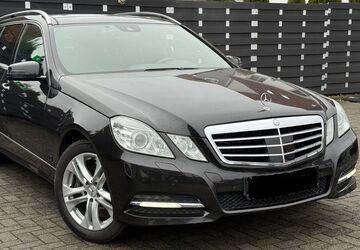 Mercedes-Benz E 500 172.000 km 19.950 &euro; Braunsbedra 06242
