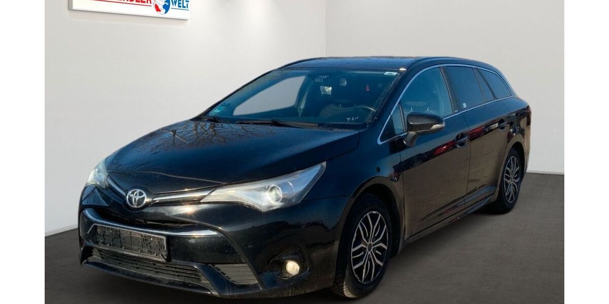 Toyota Avensis 206.799 km 8.699 &euro; Brehna 06796