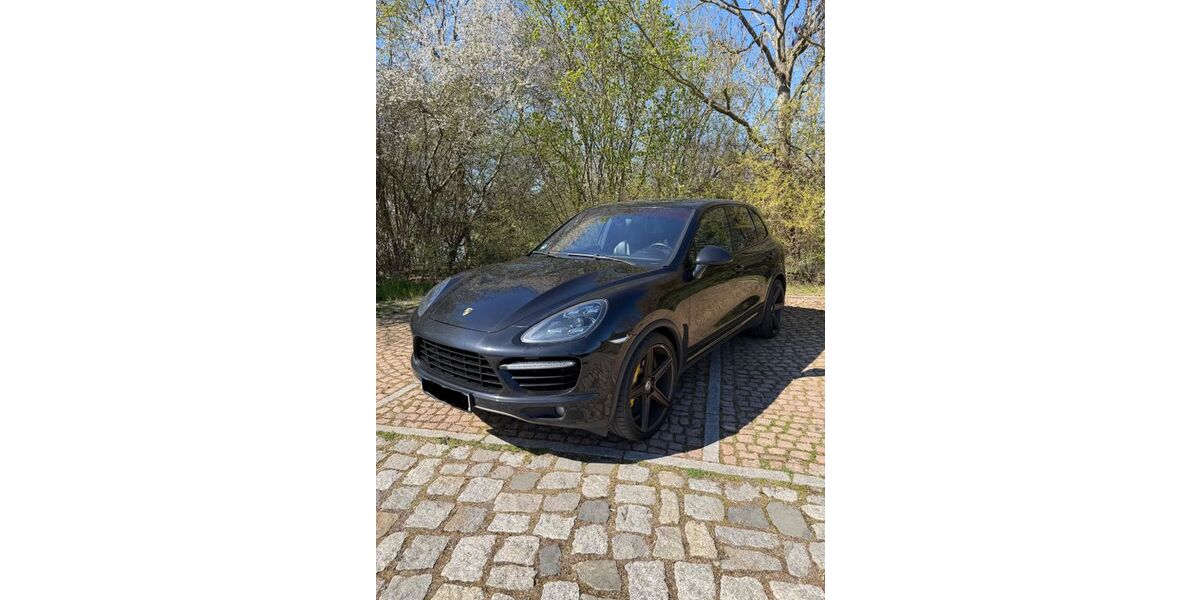 Porsche Cayenne 240.000 km 20.990 &euro; Korbetha 06258