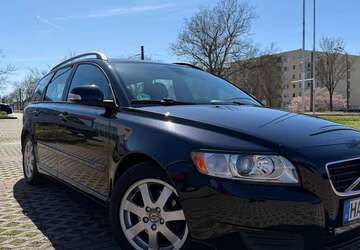 Volvo V50 142.000 km 6.900 &euro; Halle (Saale), Stadt 06112