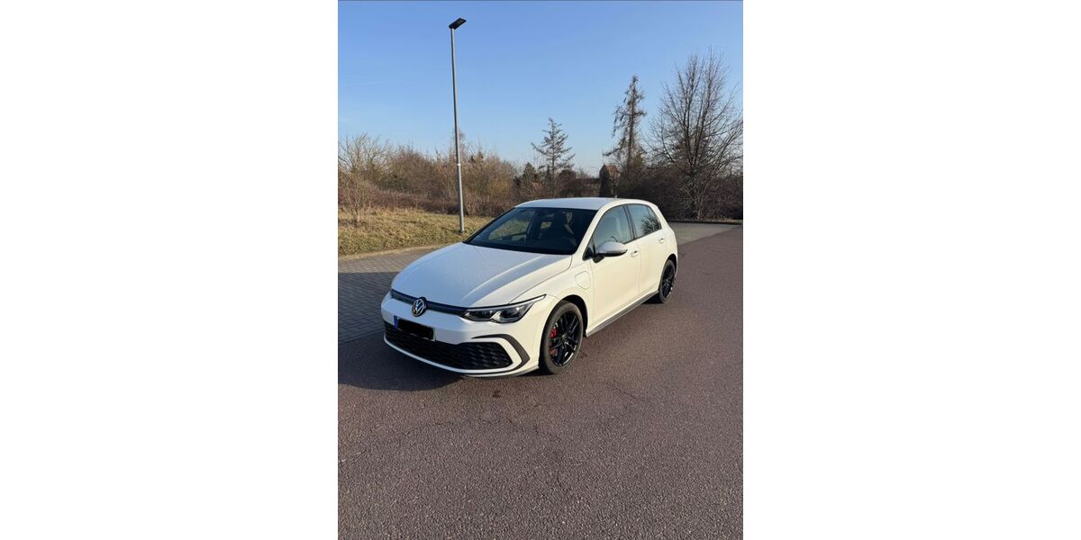 VW Golf 56.000 km 22.800 &euro; Halle Saale 06120