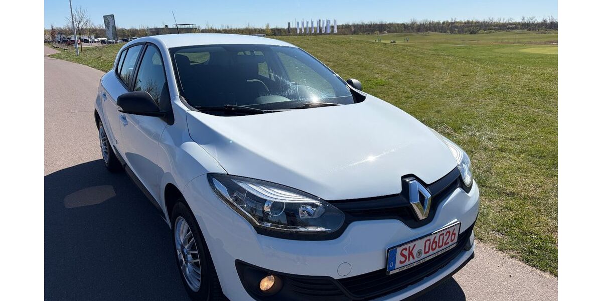 Renault Megane 134.000 km 2.999 &euro; HALLE 06116