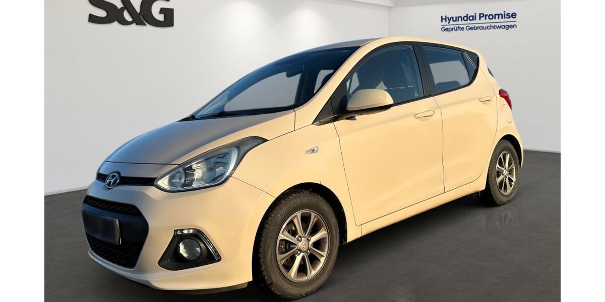Hyundai i10 54.200 km 6.990 &euro; Petersberg OT Sennewitz 06193