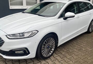 Ford Mondeo 46.998 km 23.499 &euro; Leuna 06237