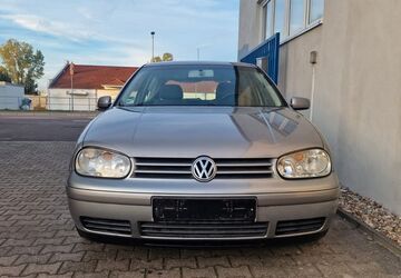 VW Golf 174.000 km 1.300 &euro; Kabelsketal 06184