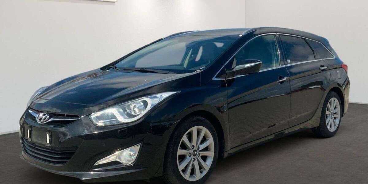 Hyundai i40 142.788 km 6.499 &euro; Sandersdorf-Brehna 06796