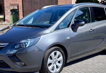 Opel Zafira Tourer 165.780 km 7.690 &euro; Schkopau / OT Wallendorf 06258