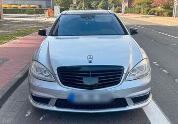 Mercedes-Benz S 350 176.000 km 11.500 &euro; Halle 06114
