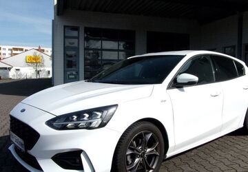 Ford Focus 33.250 km 20.290 &euro; Wolfen 06766