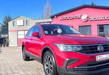 VW Tiguan 54.623 km 27.999 &euro; Kabelsketal/OT Großkugel 06184