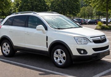Opel Antara 132.000 km 7.300 &euro; Halle (Saale) 06116