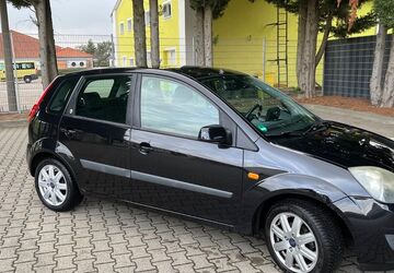 Ford Fiesta 164.000 km 2.500 &euro; Delitzsch 04509
