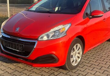 Peugeot 208 28.000 km 3.950 &euro; Halle/Saale 06126