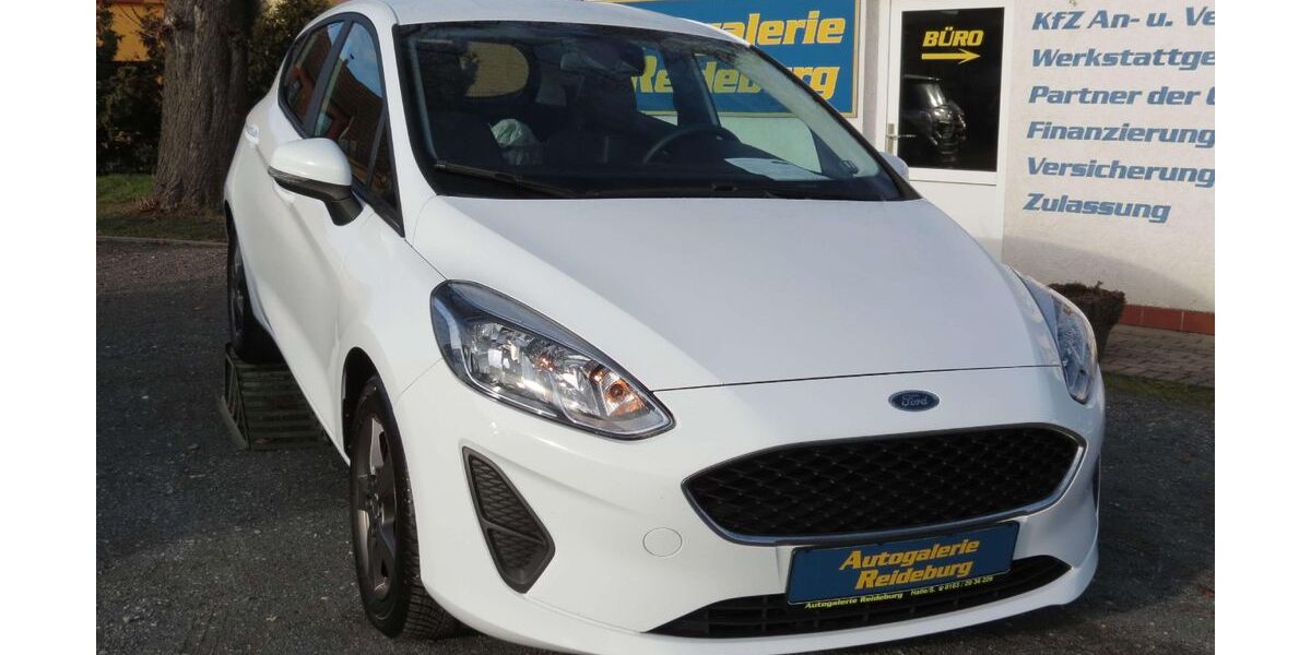 Ford Fiesta 111.000 km 8.440 &euro; Halle/ Saale 06116