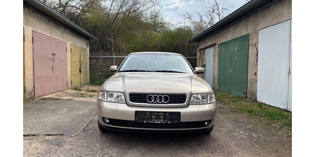 Audi A4 255.000 km 1.150 &euro; Köthen 06366