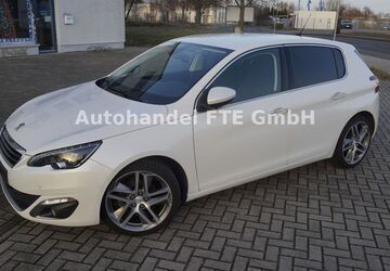 Peugeot 308 163.000 km 5.700 &euro; Bitterfeld 06749